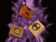 Load image into Gallery viewer, Wooden Dice Box